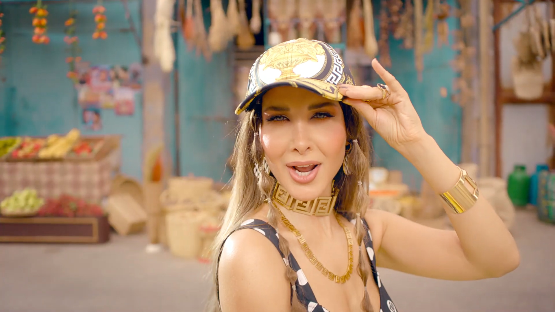 Aala Shanak by Nancy Ajram is this week’s new number 1